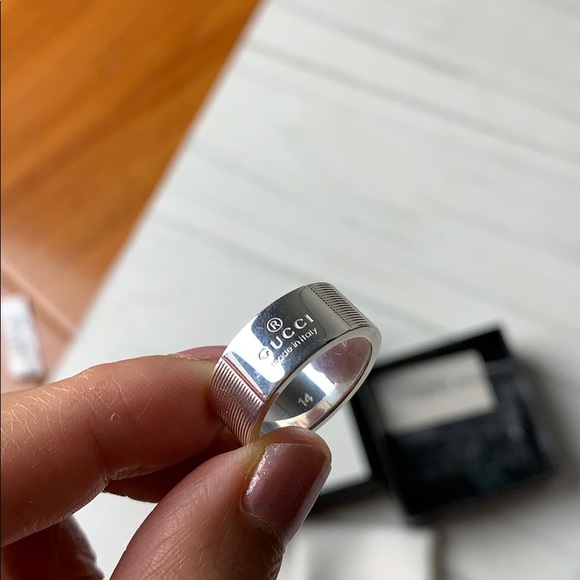 Gucci silver thick band ring - Picture 1 of 5